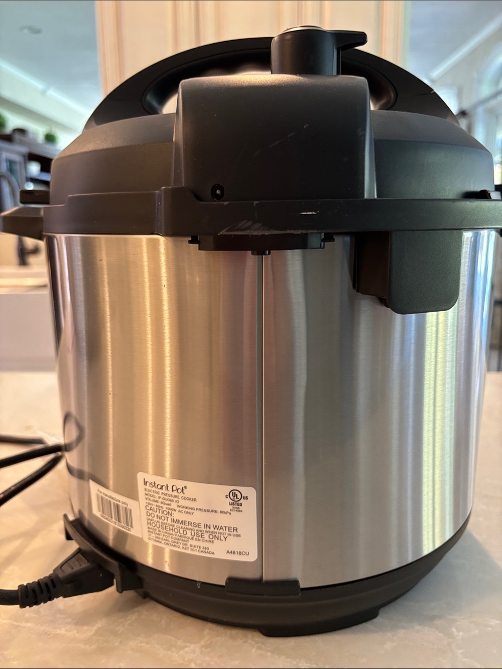 Instant Pot 6 QT - Picture 3 of 8